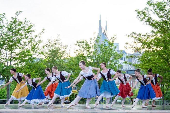 ballet dancers