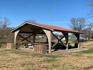 Photo of the Two Rivers Shelter 4 (angle 1)
